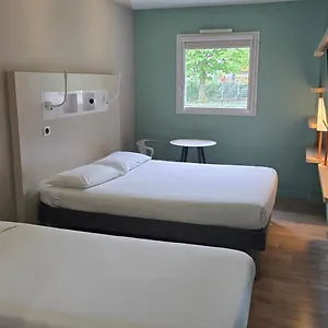 *** Hotel Ibis Budget Goussainville Charles De Gaulle France
